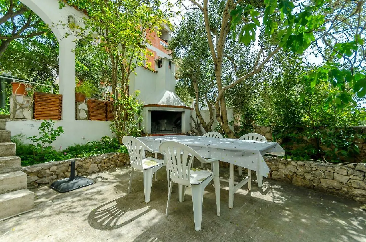 Apartment Dory Trogir Kroatien