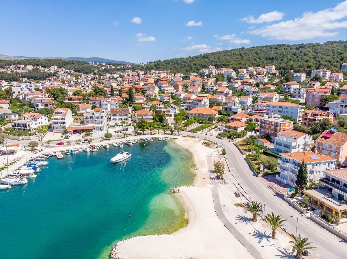 Apartment Dory Trogir